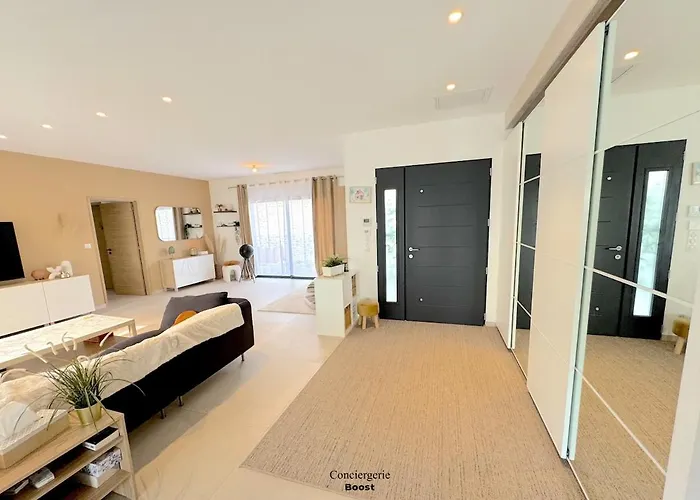 Vila Superbe Villa! Ideal Familles Poussan